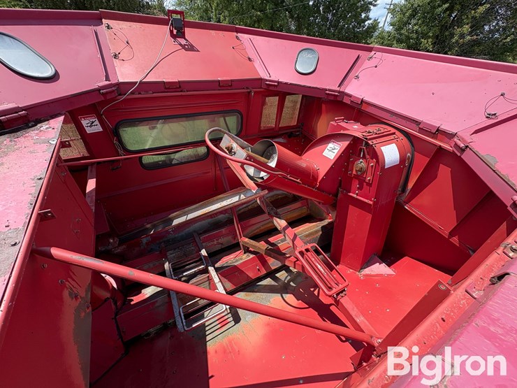 case-ih-2388-image-11