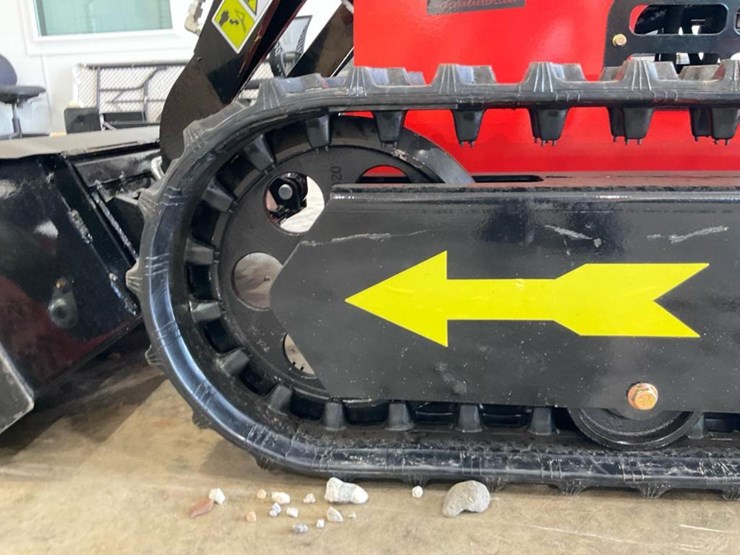 #1012-•-unused-future-ft380r-mini-skid-steer-image-30