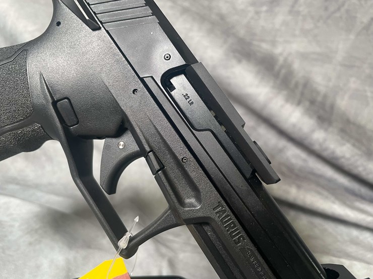 #4527-•-taurus-tx22-competition-22-lr-pistol,-sn:-1pt435457-image-10