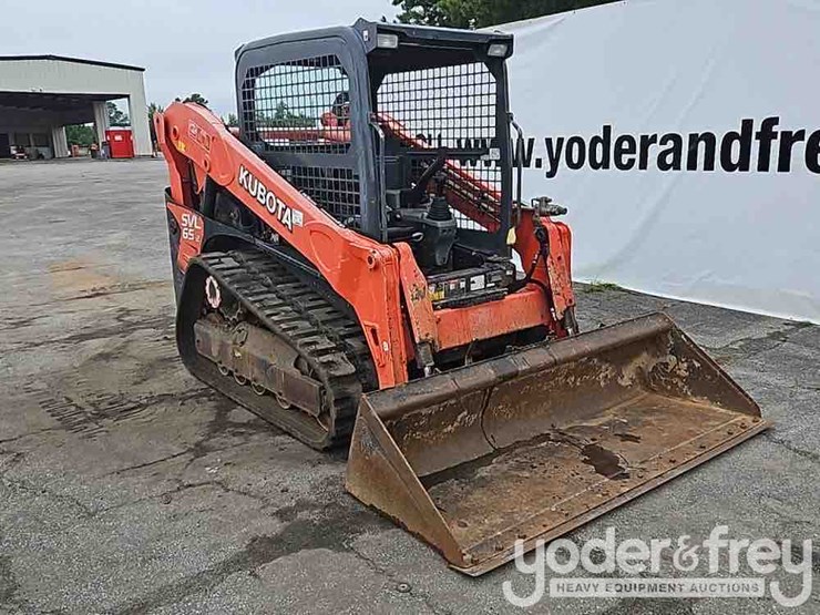 2020-kubota-svl65-2-image-7