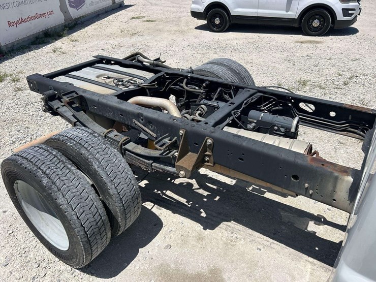 2008-ford-f450-image-19