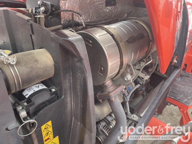 2020-kubota-mx5400hst-image-37