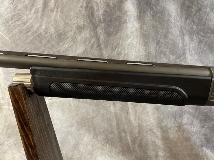 #4621-•-hatfield-12-ga.-semi-auto-shotgun,-sn:-12a22-003877-image-16