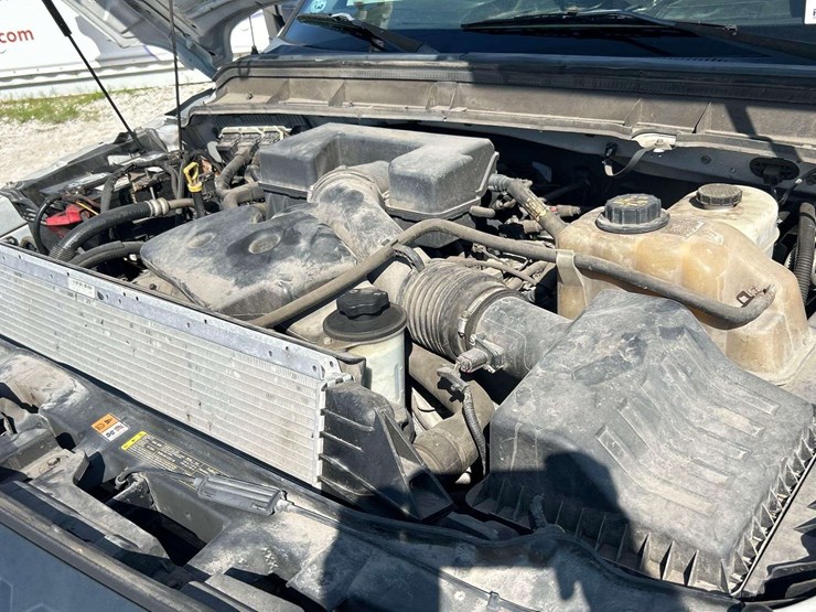 2011-ford-f350-image-9