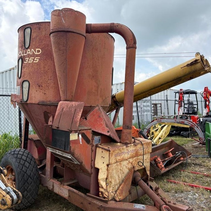 NEW HOLLAND 355