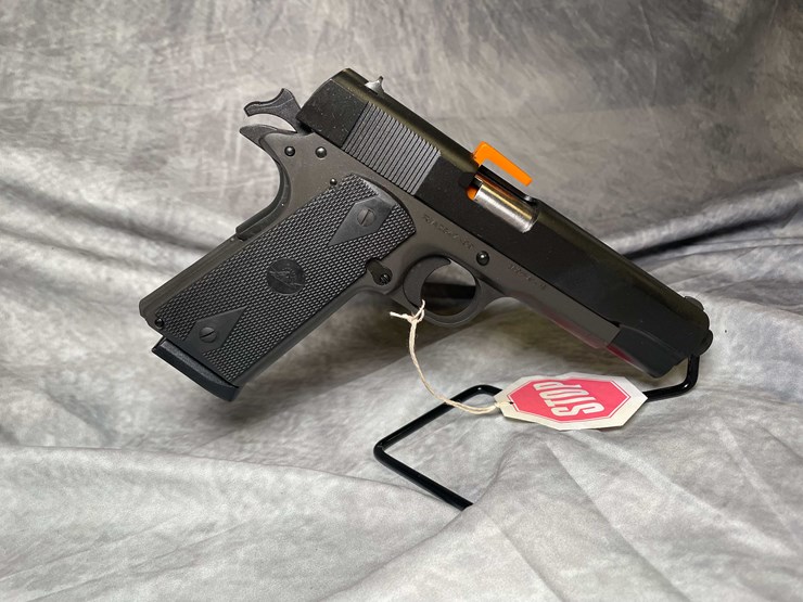 #4533-•-rock-island-arms-m1911-a1-fs-45-auto-pistol,-sn:-ria2847189-image-3