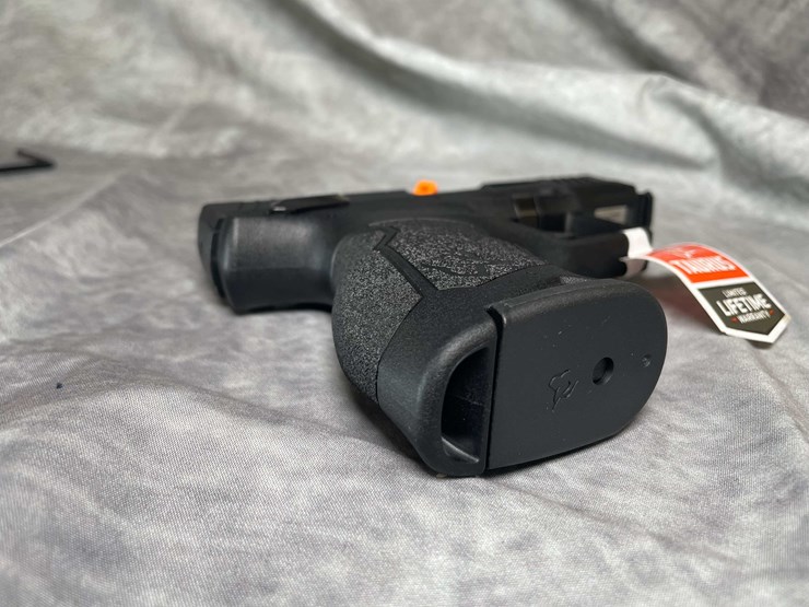 #4551-•-taurus-tx-22-22-lr-semi-auto-pistol,-sn:-1tj062099-image-5