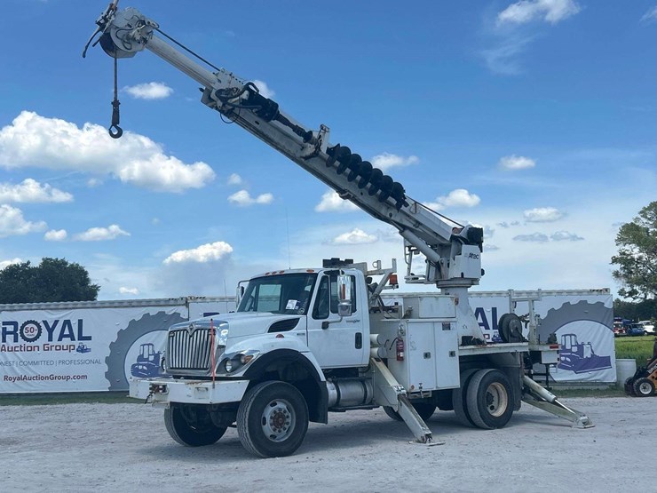 2013-international-workstar-7400-image-1