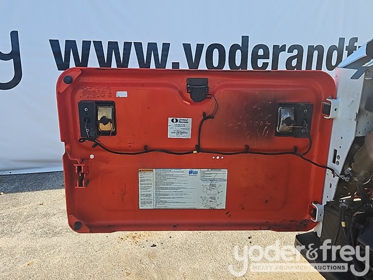 2019-bobcat-s550-image-23