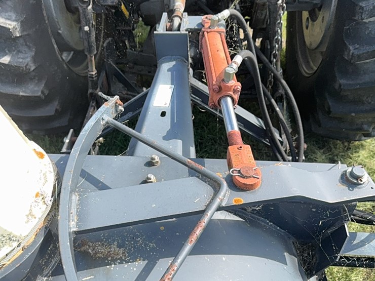 allied-snowblower,-twin-auger,-two-stage,-hyd.-chute,-works-great,-little-use-image-11