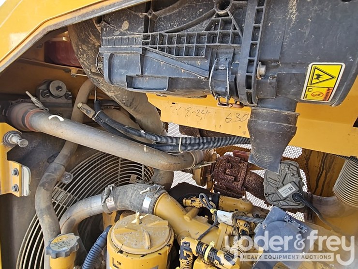 2018-caterpillar-d5k2-lgp-image-28