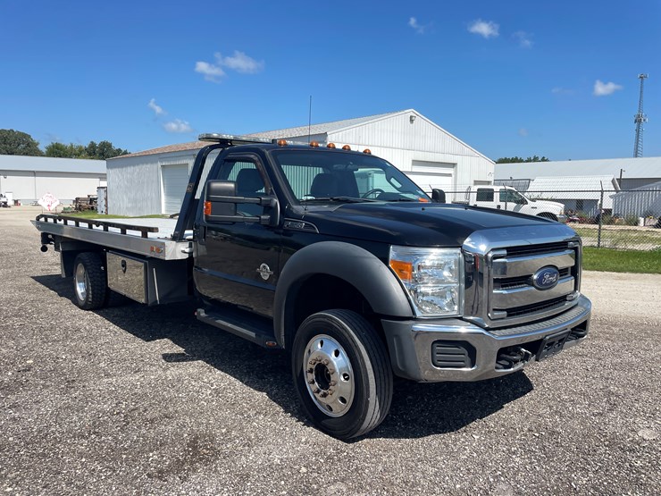 2016-ford-f550-image-3