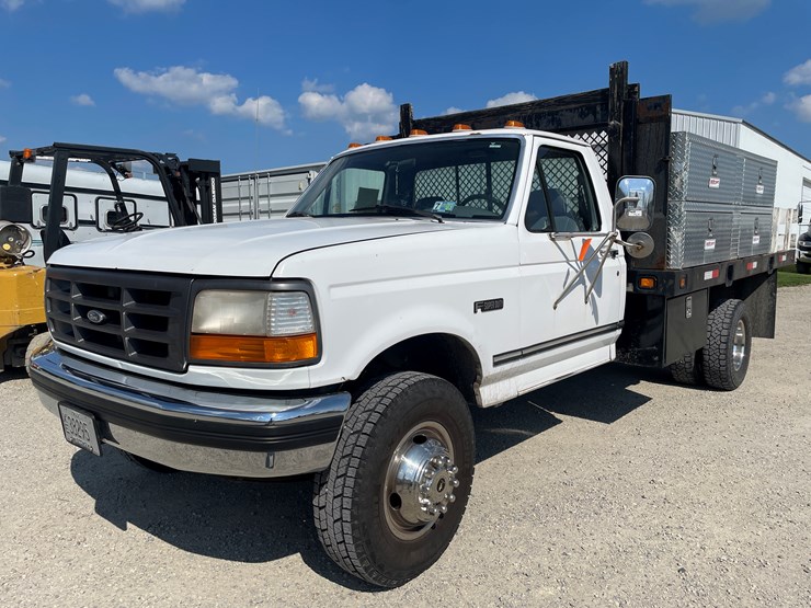 1997-ford-f-super-duty-image-1