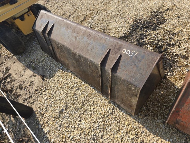 #3897-•-60"-loader-bucket-image-4
