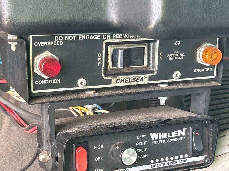 2008-ford-f750-image-21