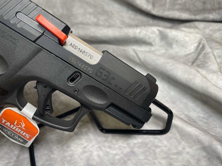 #4554-•-taurus-g3c-9mm-luger-semi-auto-pistol,-sn:-agd148570-image-13