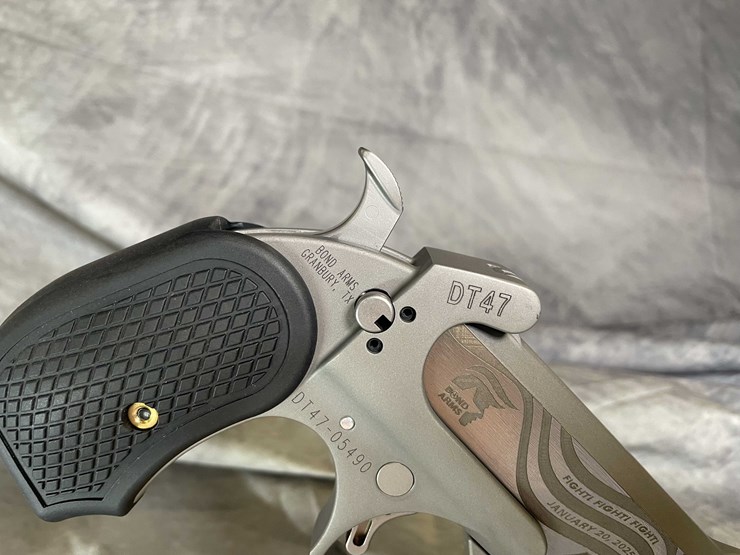 #4548-•-bond-arms-limited-edition-trump-derringer-45-auto-pistol,-sn:-dt47-05490-image-8