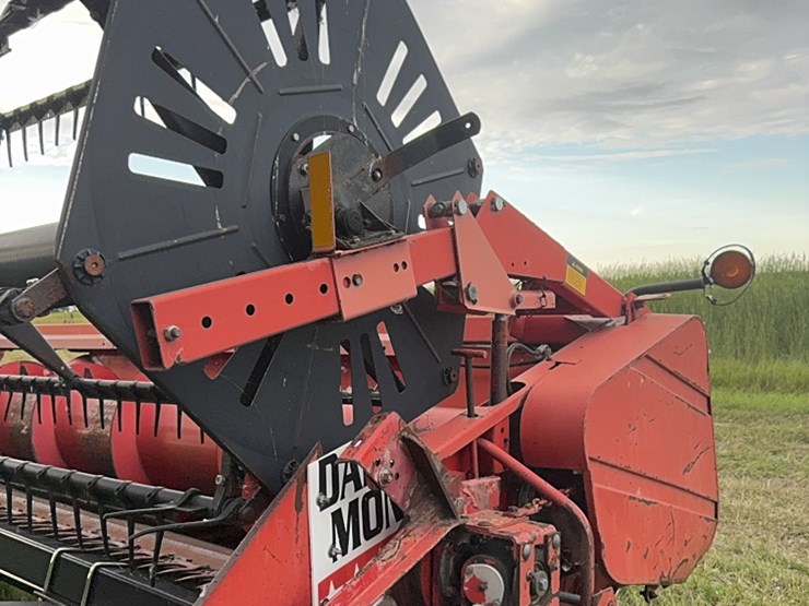 24’-massey-ferguson-soybean-header-image-8
