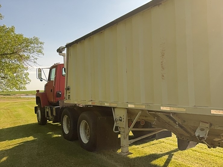 2000-36’-midland-model-gt-200-hopper-trailer,-electric-roll-tarp,-nice-shape-image-16
