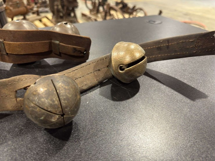 brass-sleigh-bells-on-leather-strap-image-6