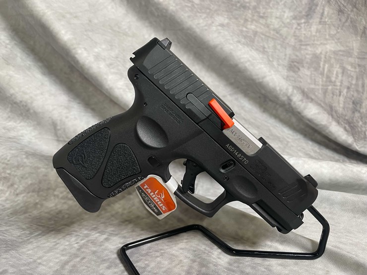 #4554-•-taurus-g3c-9mm-luger-semi-auto-pistol,-sn:-agd148570-image-3