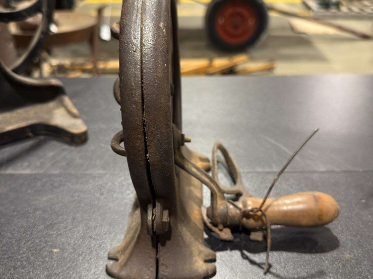 tools-for-rope-making-image-6