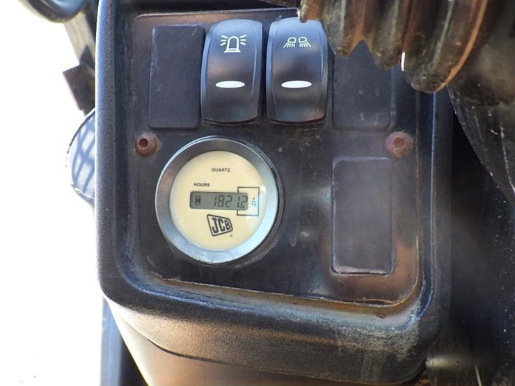 jcb-509-42-image-25