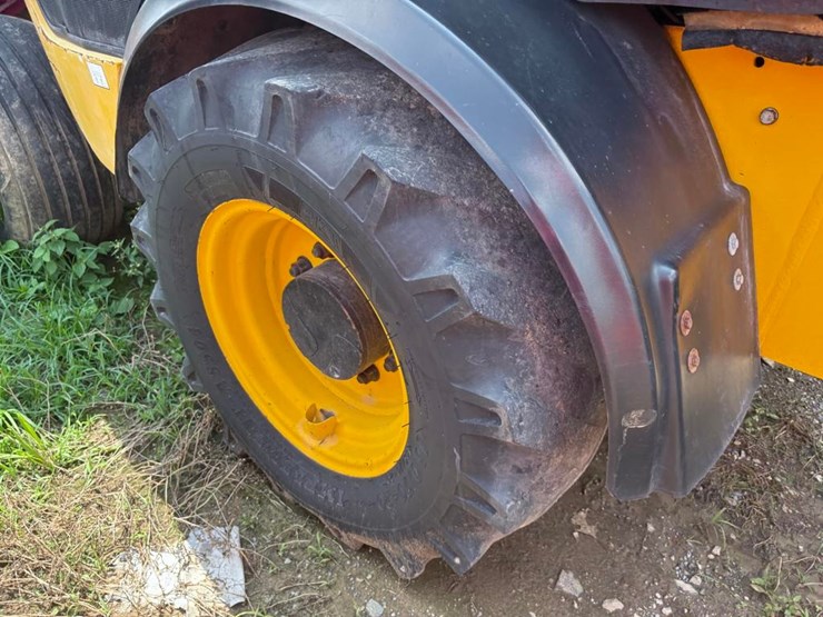 jcb-409-image-7