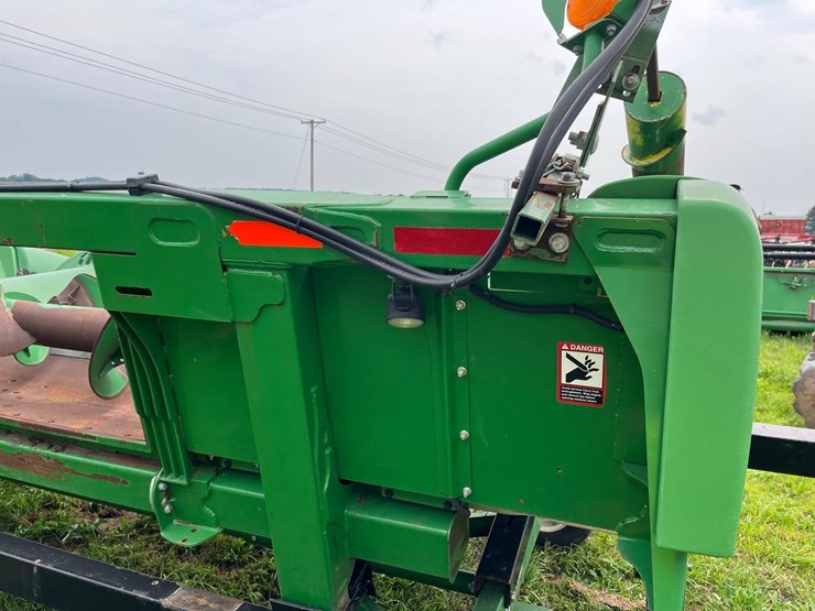 john-deere-606c-image-7