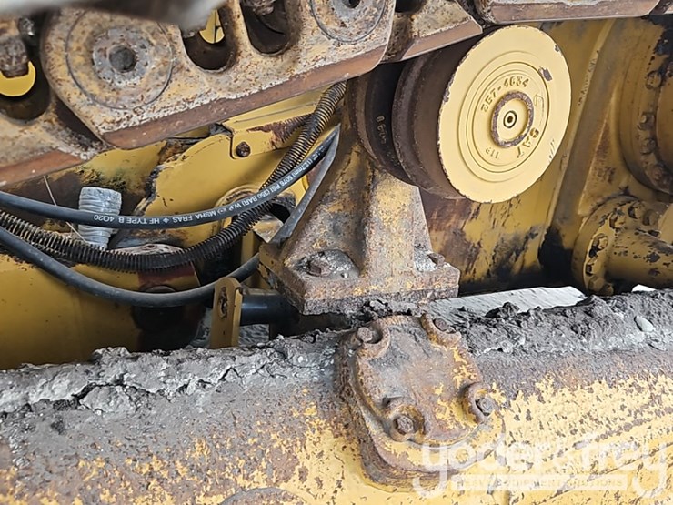 2005-caterpillar-d5n-image-24