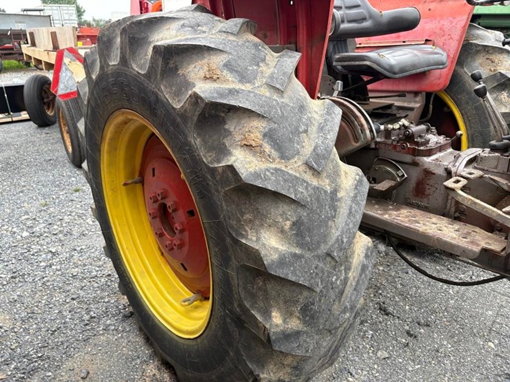 massey-ferguson-165-image-7