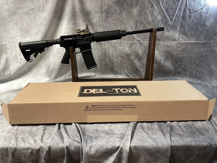 #4582-•-delton-ar-15-5.56-nato-semi-auto-rifle,-sn:-dti-s302150-image-1