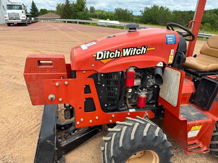 2017-ditch-witch-rt45-image-10