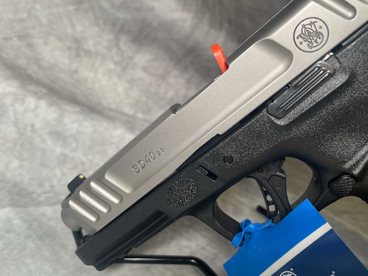 #4528-•-smith-&-wesson-sd40-40-s&w-pistol,-sn:-ehj5910-image-18
