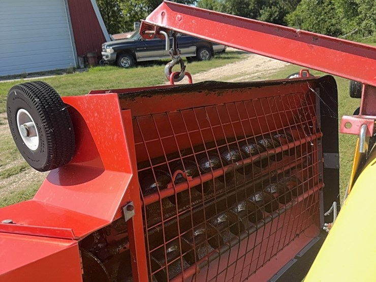 westfield-mk-100–71-auger.-note:-newer-auger,-used-little.-image-24