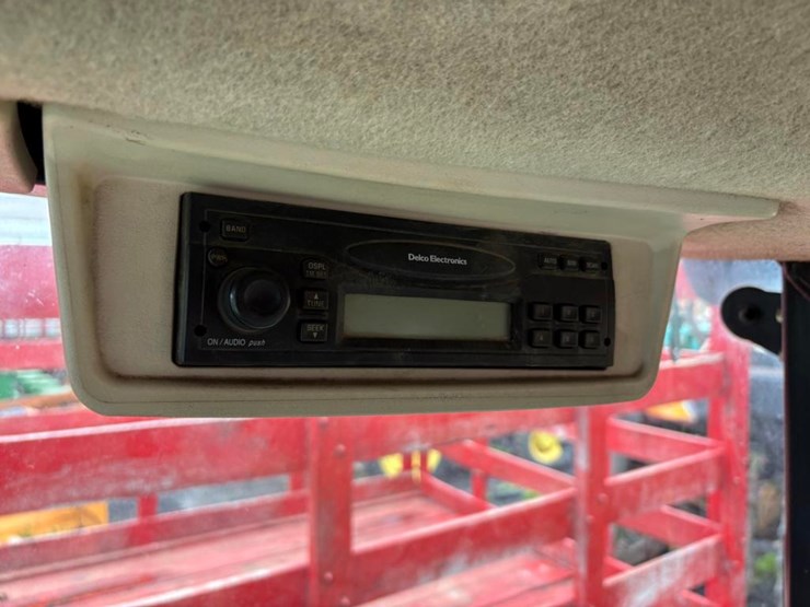 john-deere-5520-image-29