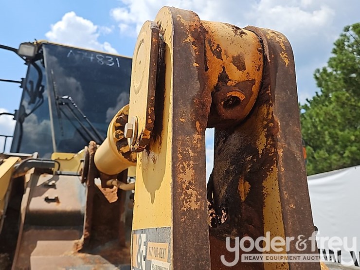 komatsu-wa380-image-29