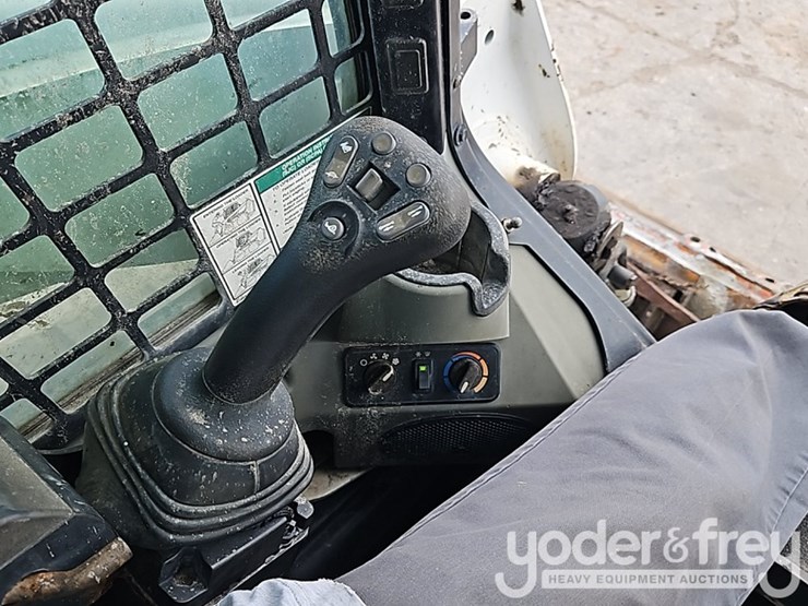2018-bobcat-t770-image-26