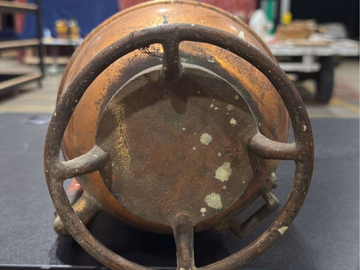 two-copper-fire-extinguishers-image-9