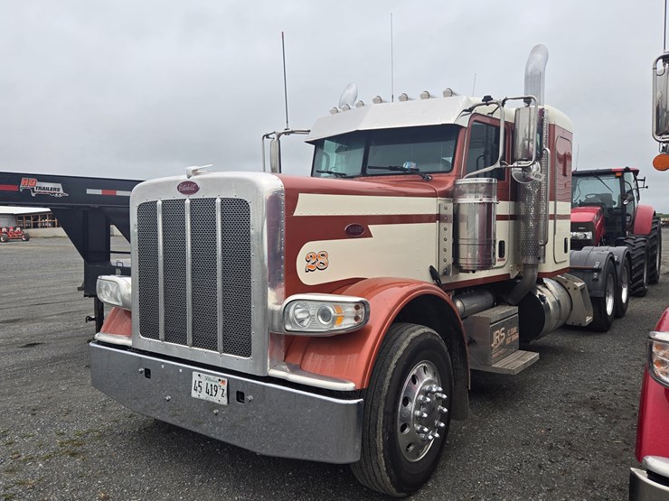 2016-peterbilt-398-image-1