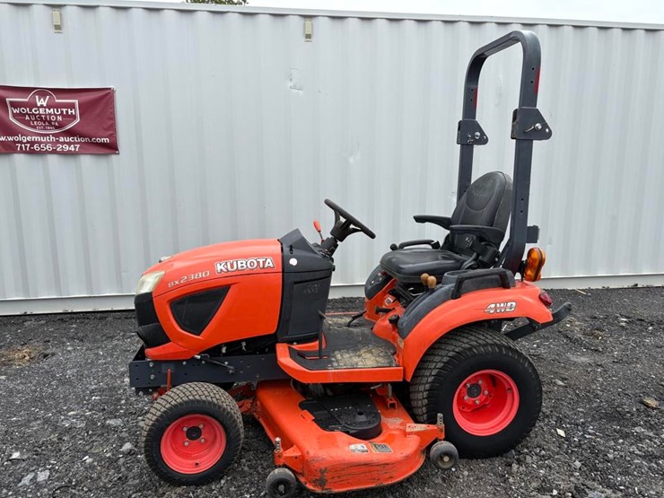kubota-bx2380-image-1
