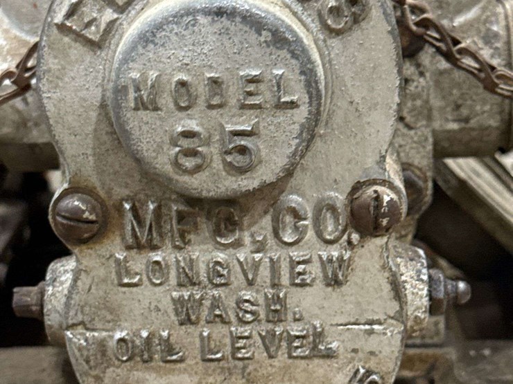 edwards-model-85-brass-gear-drive-water-pump.-image-17