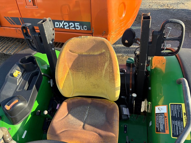 2020-john-deere-5065e-image-20