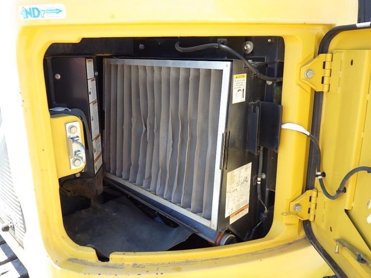 kobelco-sk85cs-3e-image-24