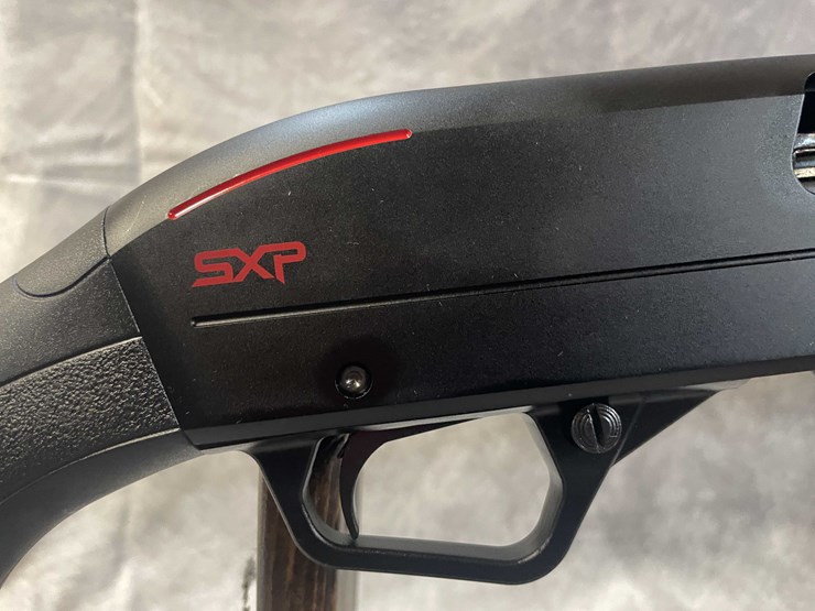 #4612-•-winchester-model-4612-12-ga.-pump-action-shotgun,-sn:-tr6022-051946sp-image-6