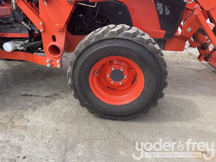 2020-kubota-mx5400hst-image-13