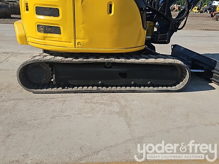 2014-deere-60g-image-8