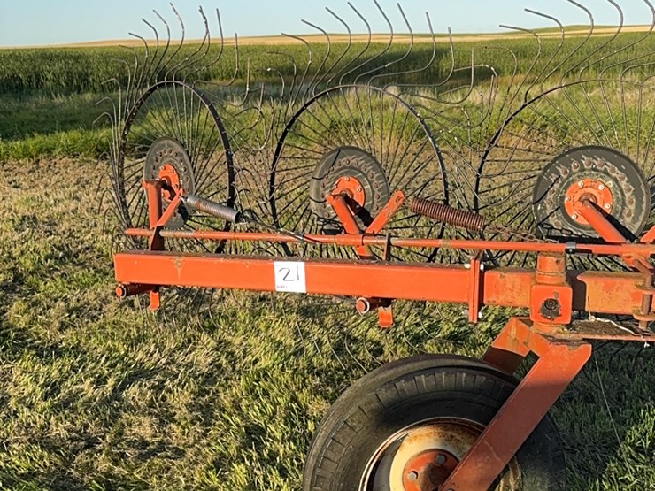 9-wheel-hay-rake-image-13