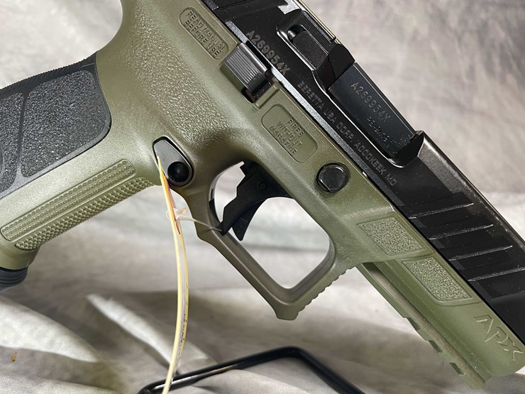 #4556-•-beretta-apx-a1-9mm-luger-pistol,-sn:-a269954x-image-10