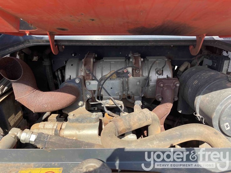 2020-kubota-svl65-2-image-18
